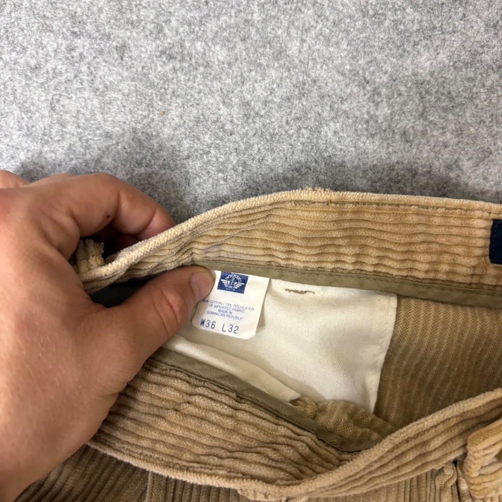 Dockers Khakis Mens Corduroy Pants Tan Pleated Wide Wale Trousers 36x32 - Picture 3 of 7